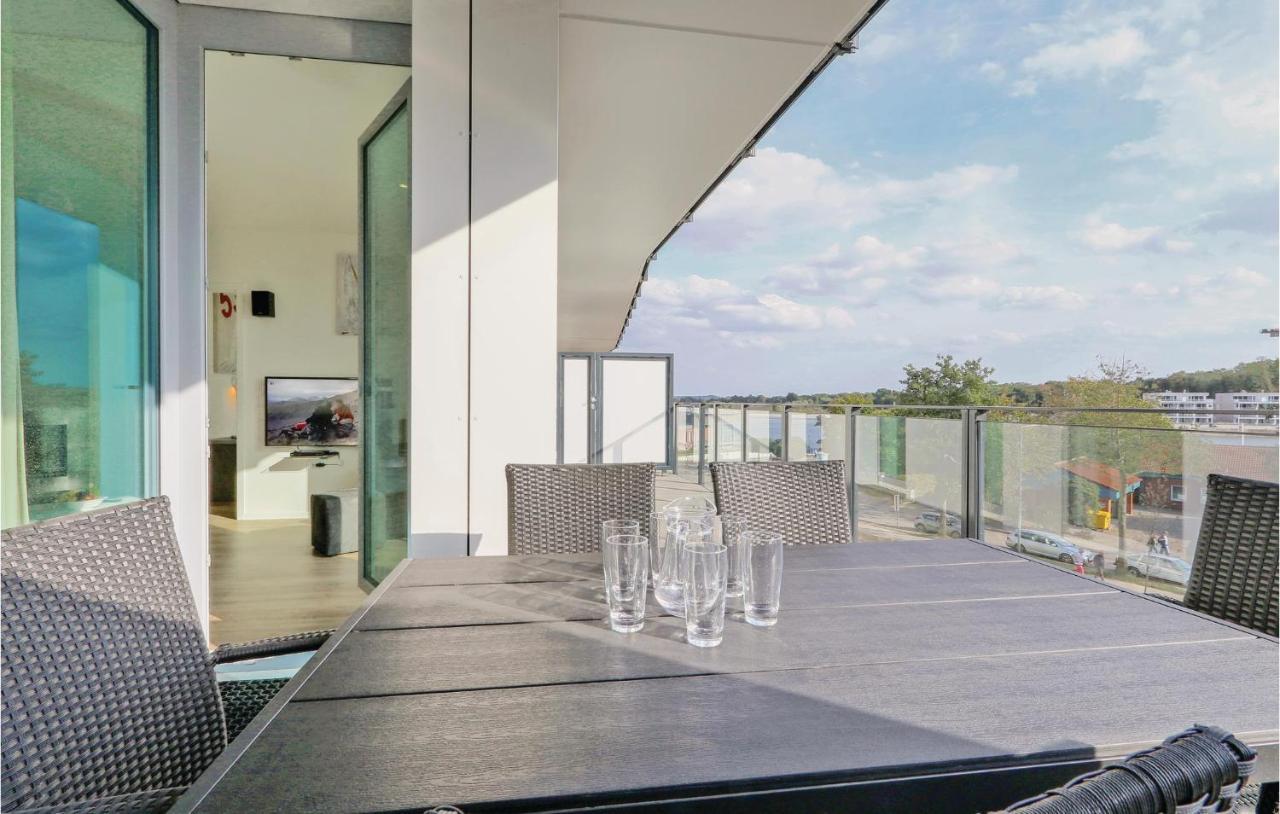 2 Bedroom Stunning Apartment In Luebeck Travemuende Exterior photo