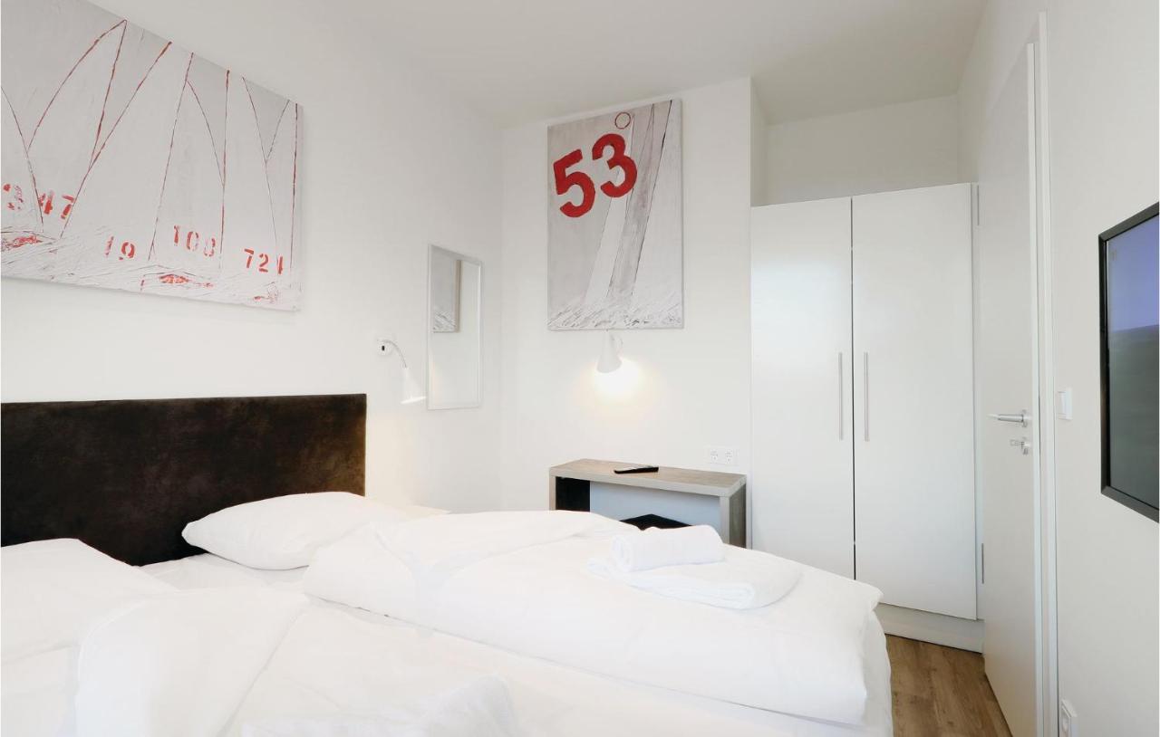 2 Bedroom Stunning Apartment In Luebeck Travemuende Exterior photo