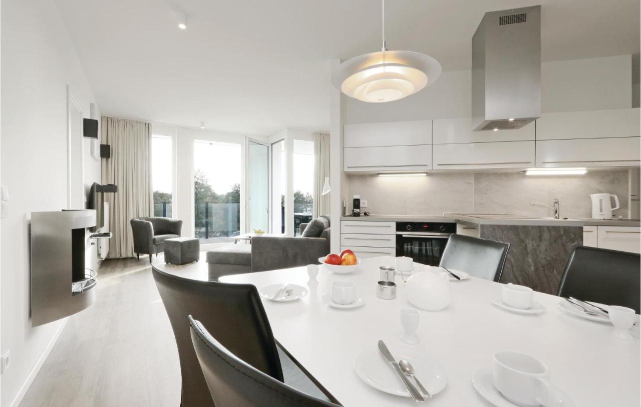 2 Bedroom Stunning Apartment In Luebeck Travemuende Exterior photo